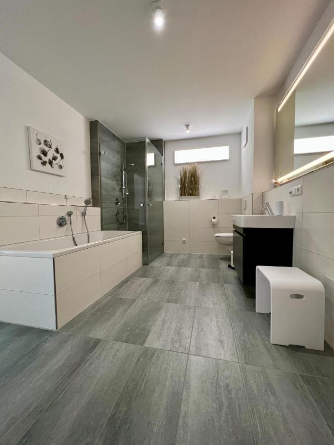 Blickinsgruen Apartment Friedrichshafen Ngoại thất bức ảnh